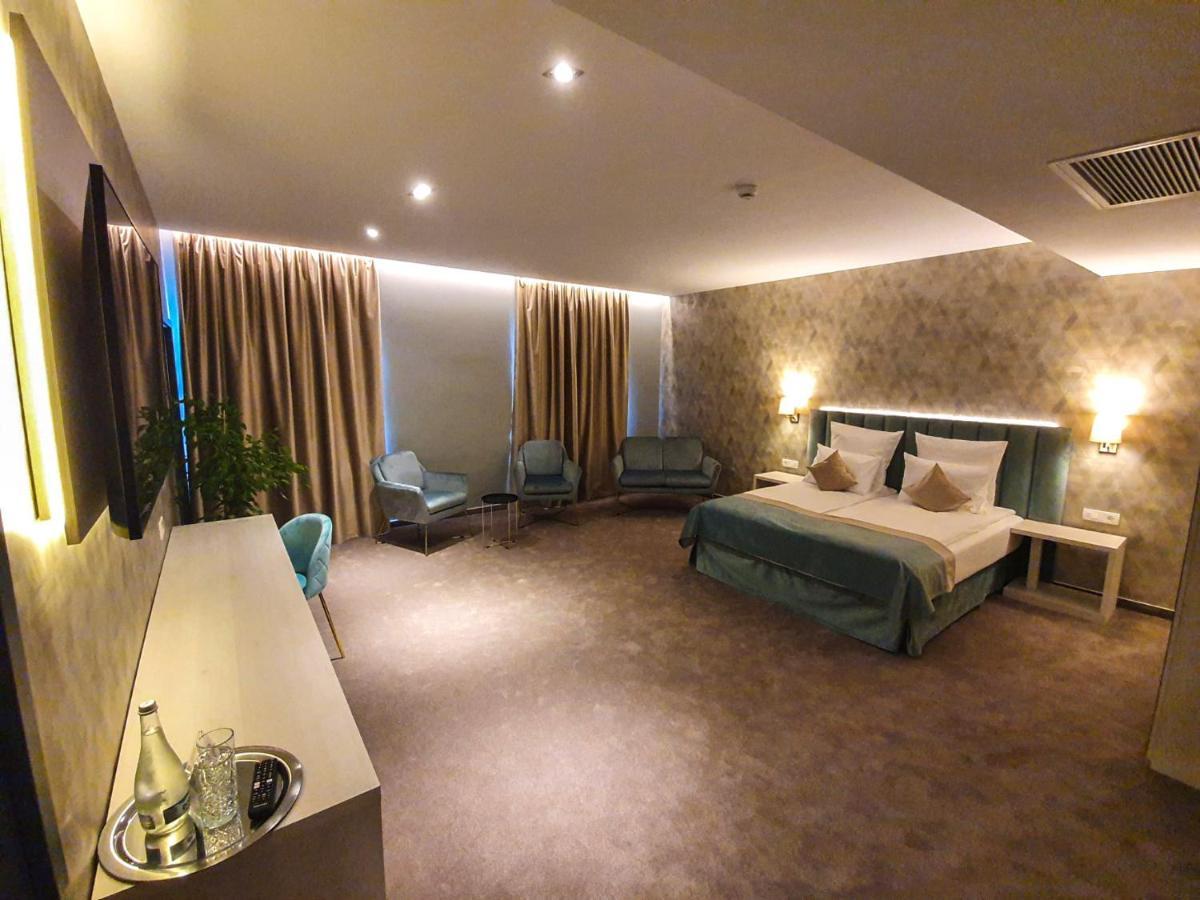 סיביו Joyme Hotel מראה חיצוני תמונה